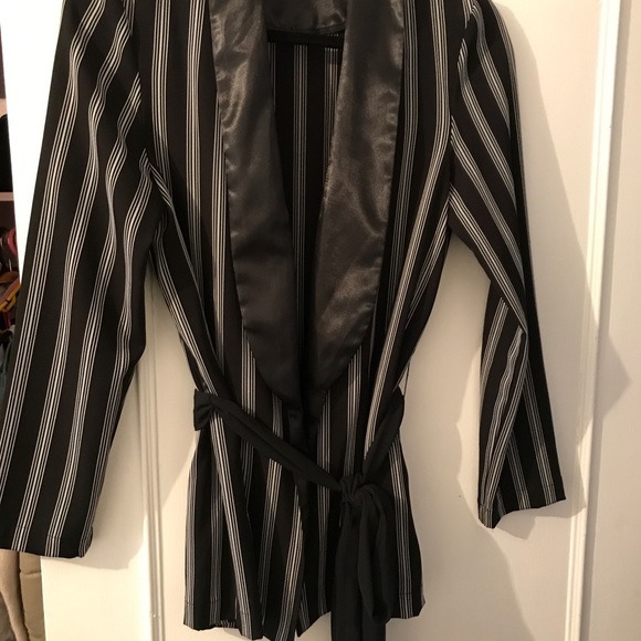 Zara gorgeous blazer new - Picture 4 of 11